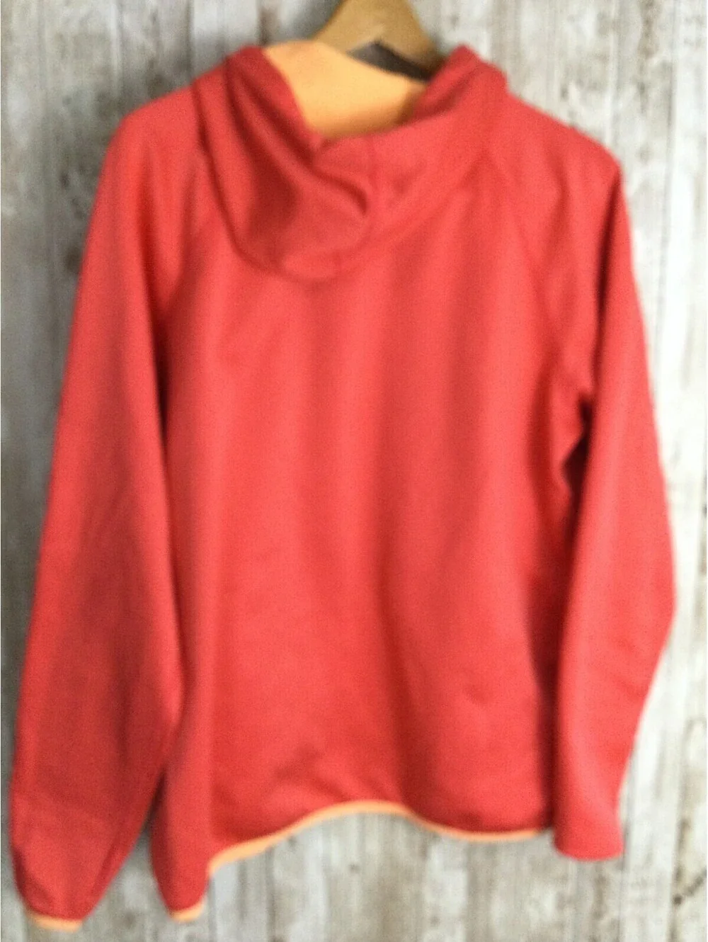 Nike Womens  Light Orange Hooded high Neck Sweatshirt With Thumb Holes Size XL